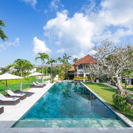 Villa Manis Canggu Buitenkant foto