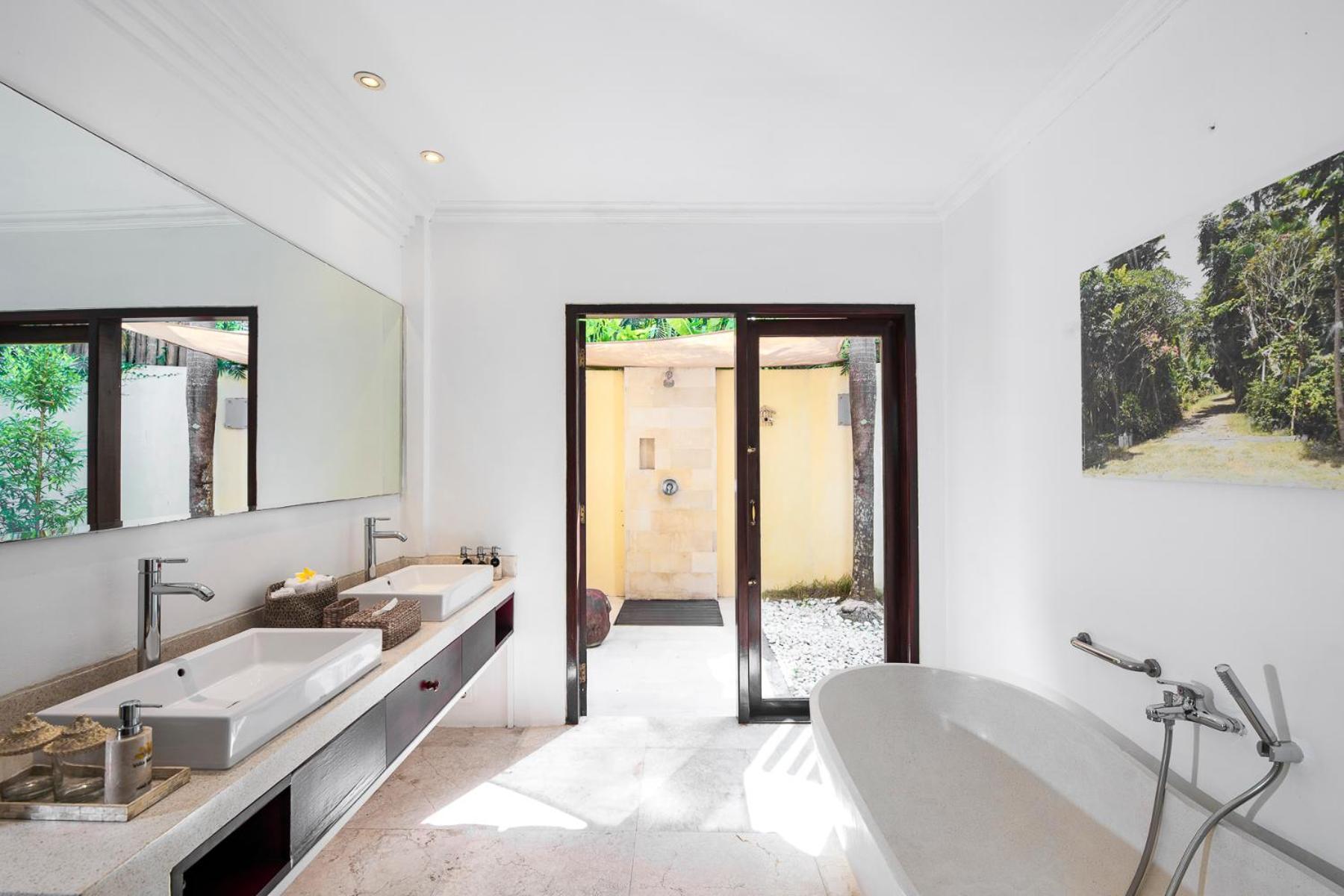 Villa Manis Canggu Buitenkant foto